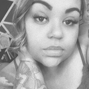 Meet your Posher, Amara